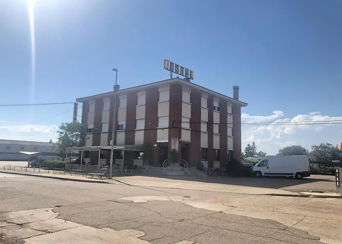 מלון Alto Paramo *